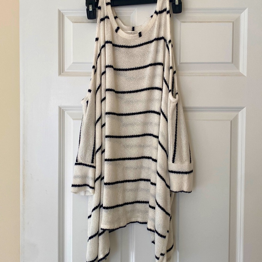 Cold Shoulder Flowy Sweater